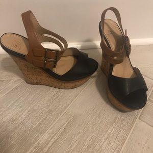 Black and Tan Wedges